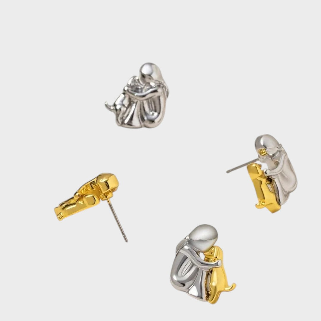 Carminho | Dog Embrace Earrings