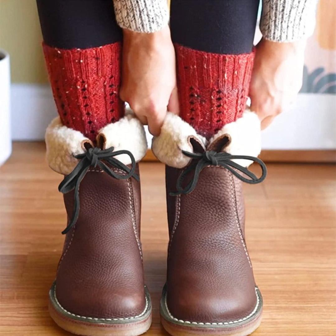 Crissa | Black Insulating and waterproof boots — view 7