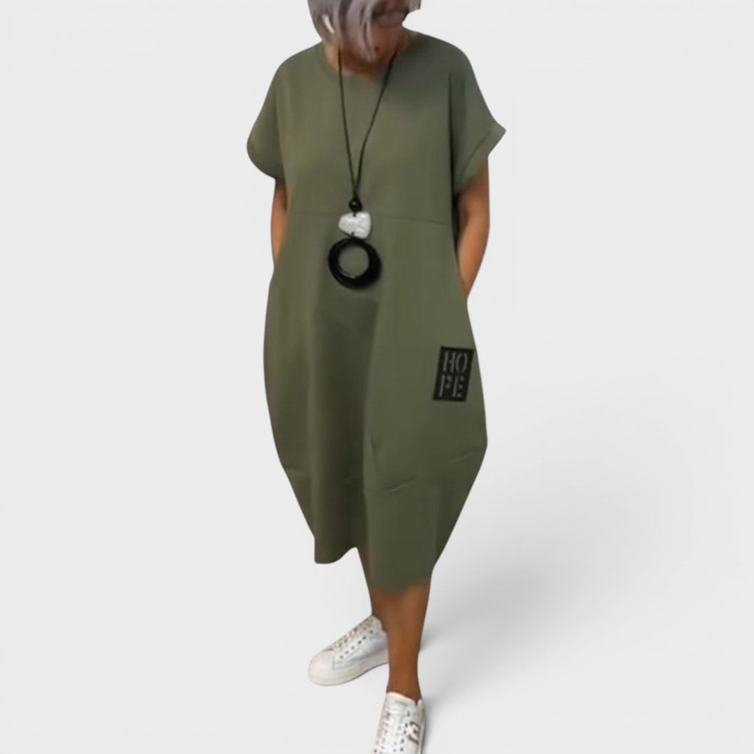Nicole | Flowing Midi Dress with Pockets