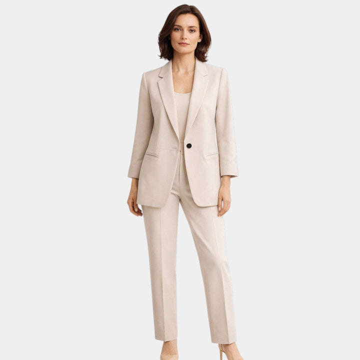 Veronica | Elegant Suit