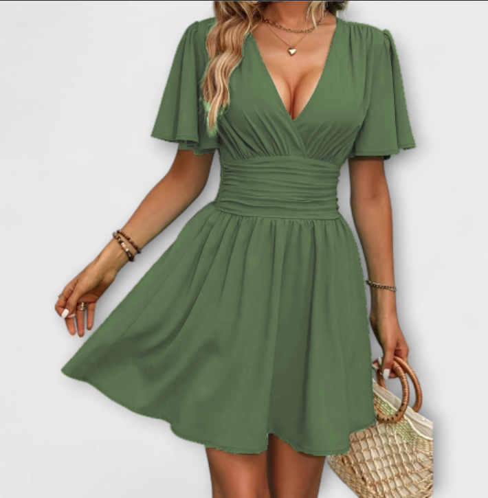 Winslet | Dress with Pleated Belt and V-Neck