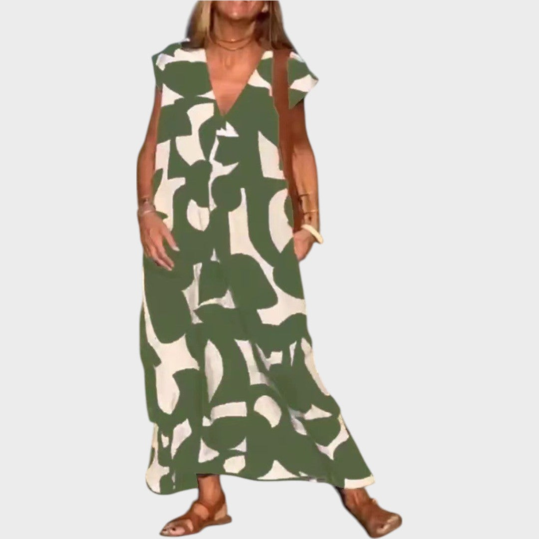 Mebelle | V-Neck Dress