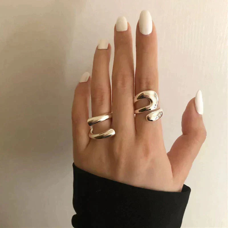 Honorine | Elegant Adjustable Ring — view 3