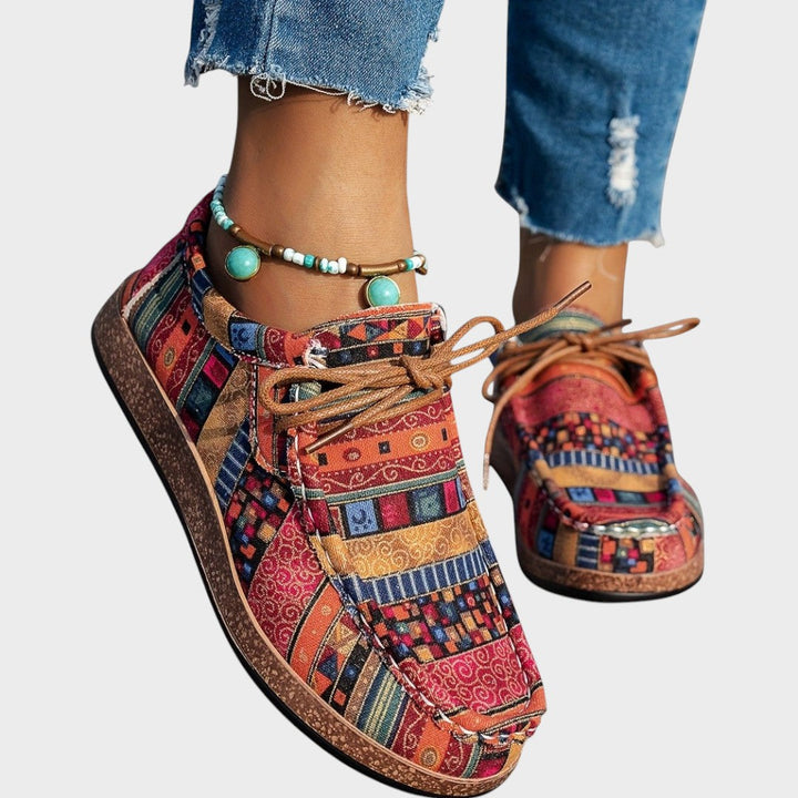 Lucía | Lace-Up Shoes
