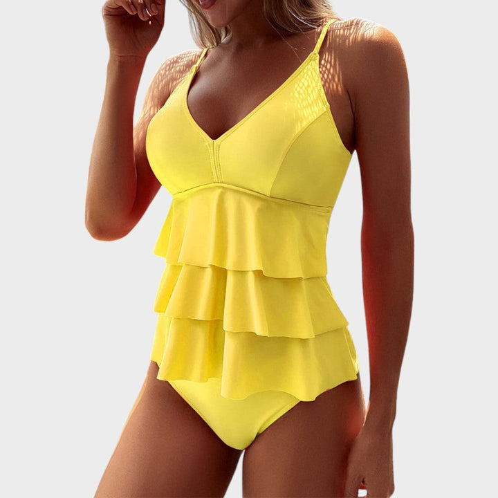 Lia | Simple Swimsuit
