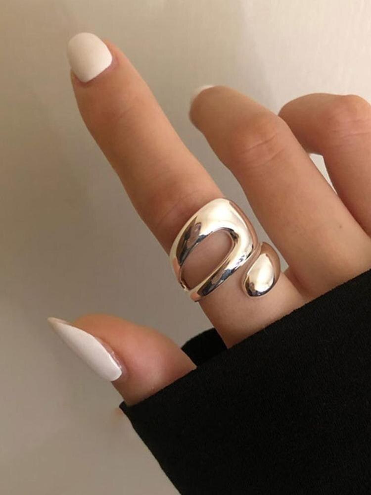Honorine | Elegant Adjustable Ring — view 5