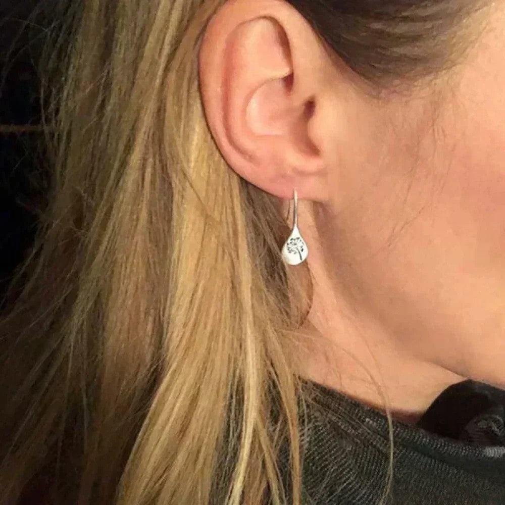 Anouk | Elegant Silver-Tone Earrings in Dandelion Leaf Design — view 2