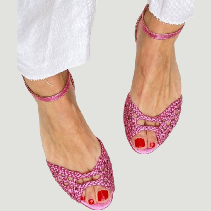 Isadora | Woven Golden Sandals
