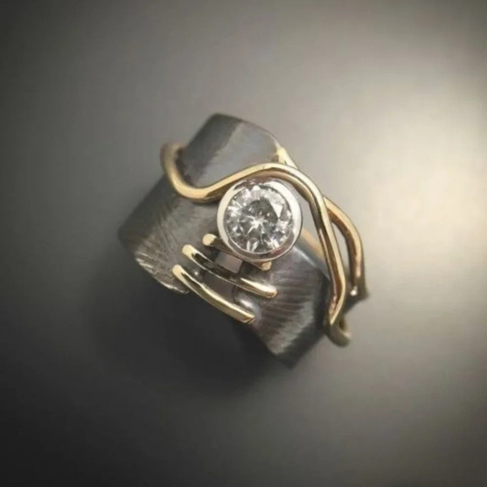 Abia | Retro Dark Silver-Tone Zirconia Ring