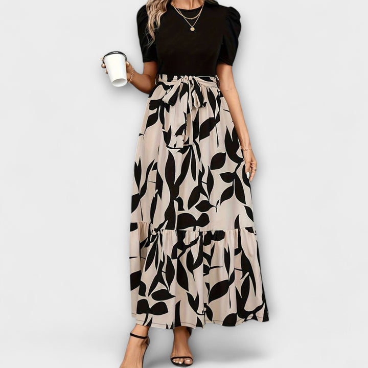 Luna | Summer Dresses with Floral Patterns and Round Neckline