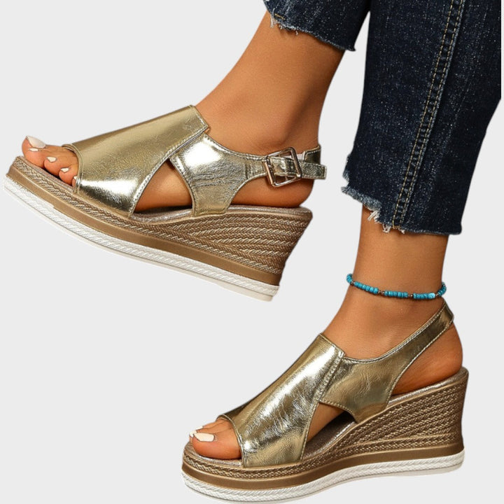 Núria | Orthopedic Sandals with Platform