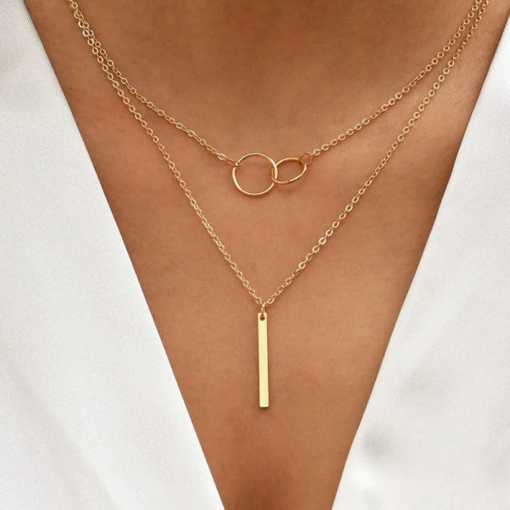 Berenice | Retro Gold-Tone Double Circle Pendant Necklace