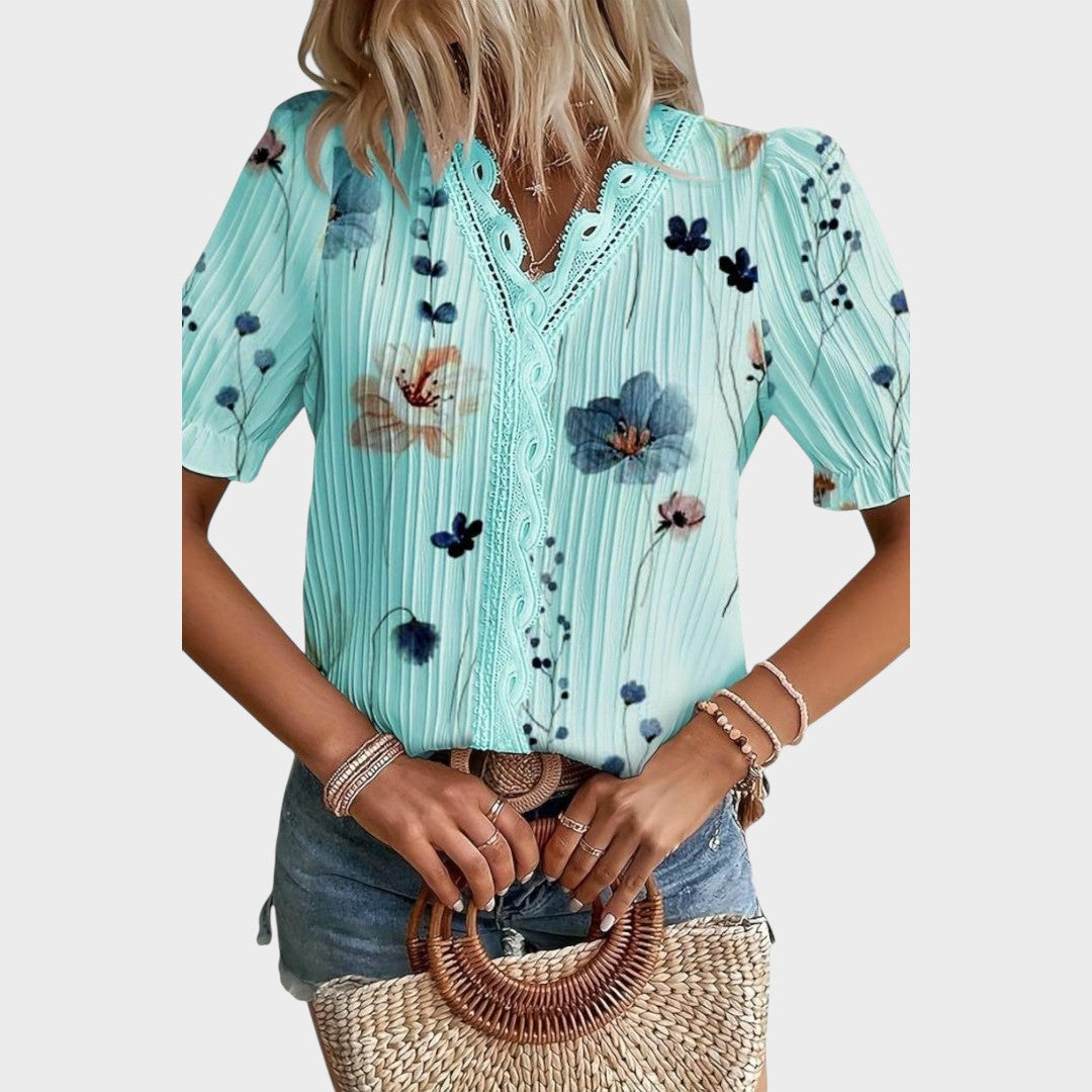 Bruna | Elegant top with heart-shaped V-neck