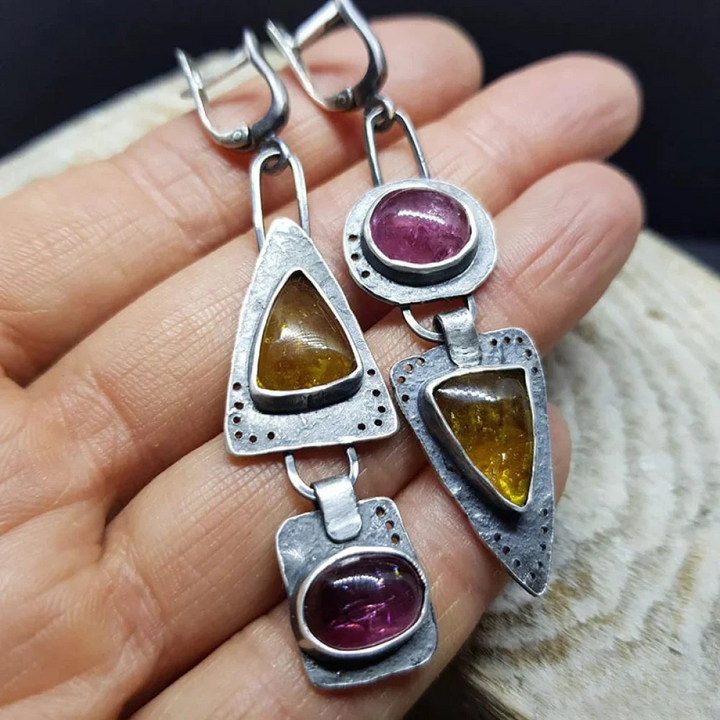 Ondine | Retro Triangular Geometric Earrings — view 3