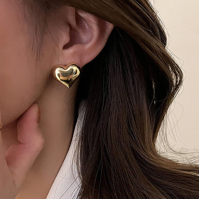 Seraphine | Elegant Heart Earrings — view 3