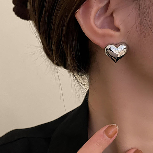 Seraphine | Elegant Heart Earrings