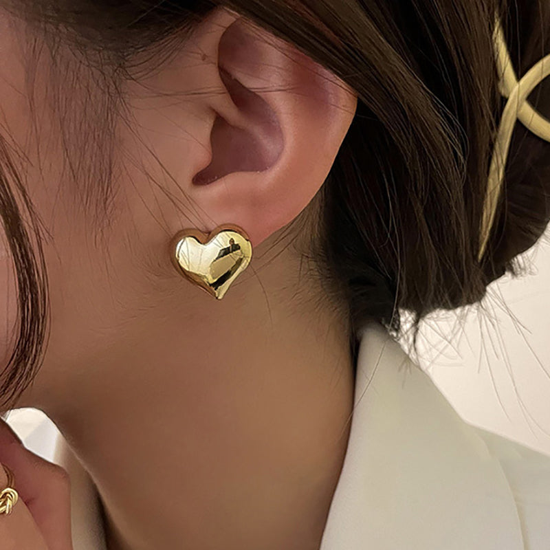 Seraphine | Elegant Heart Earrings — view 5