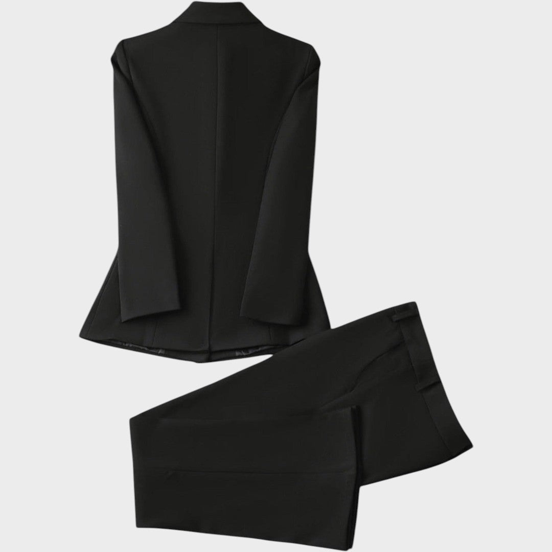 Julija | Elegant Suit