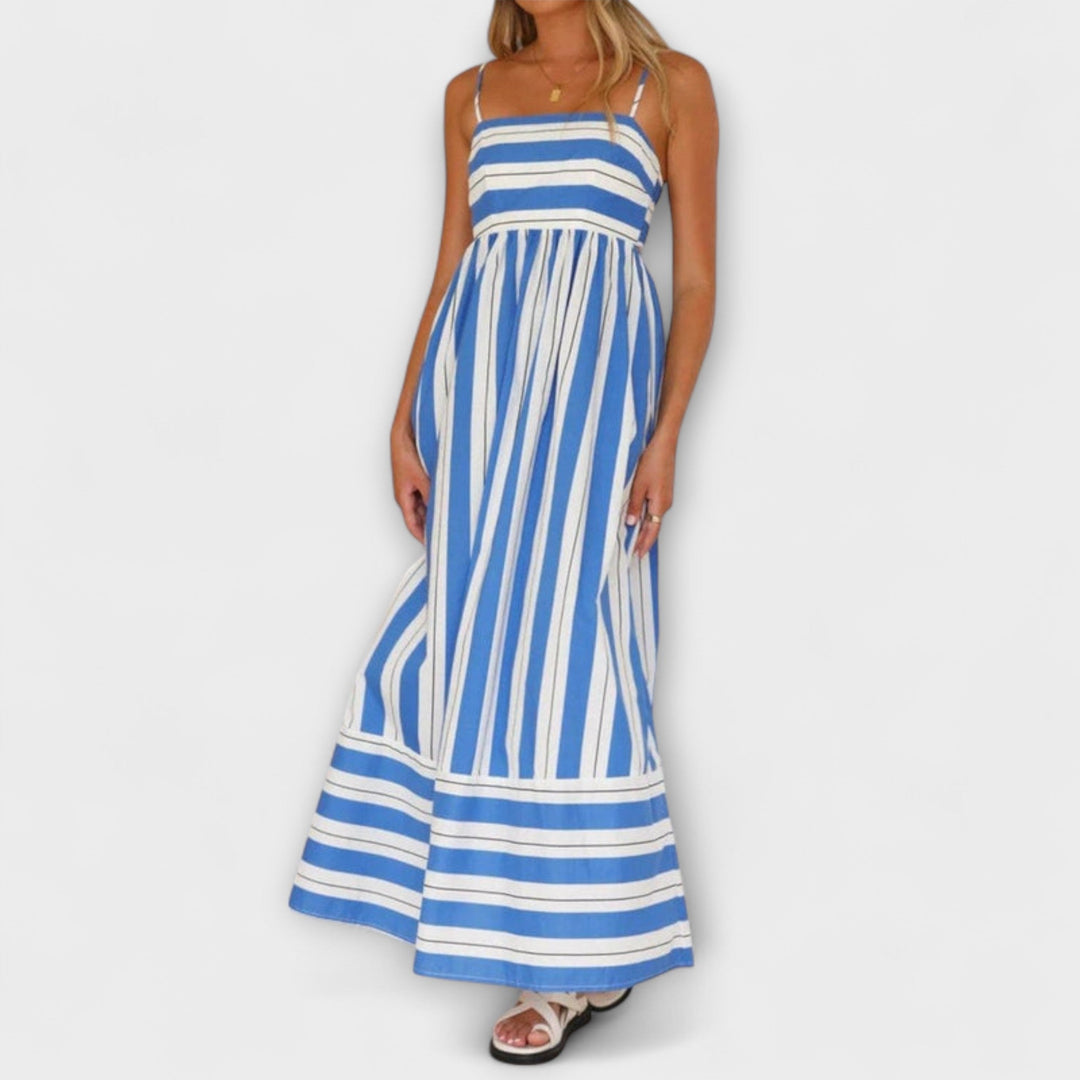 Svea | Maxi Dress in Bare Bloom