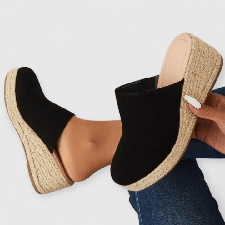Lania | Elegant Sandal