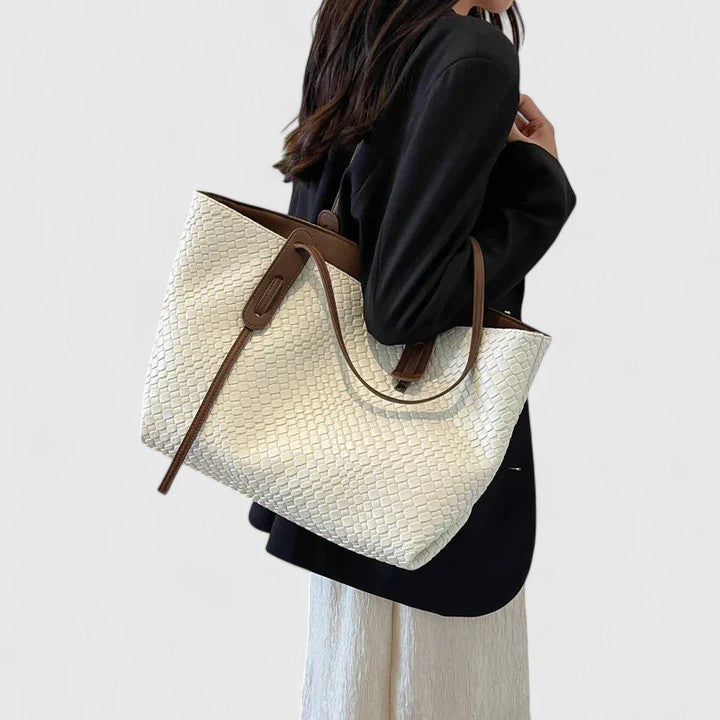 Amandine | Elegant Tote Bag