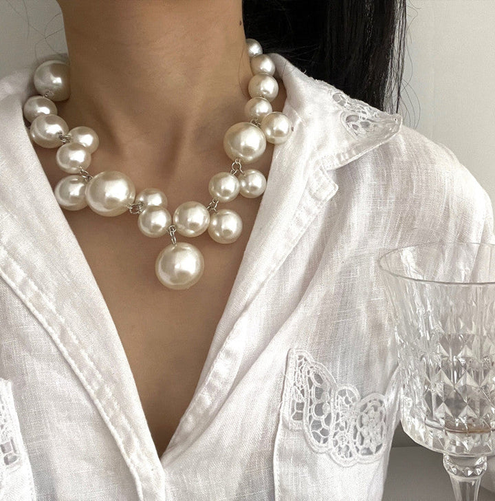 Beatrix | Charming Pearl Necklace — view 6
