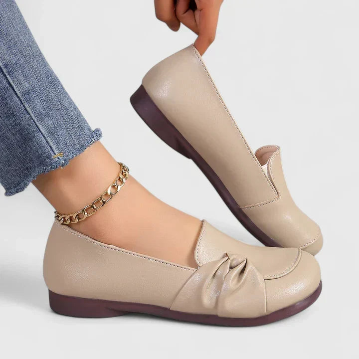 Ivarynn | Cushioned Shoes — view 4