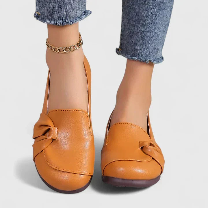 Ivarynn | Cushioned Shoes — view 2