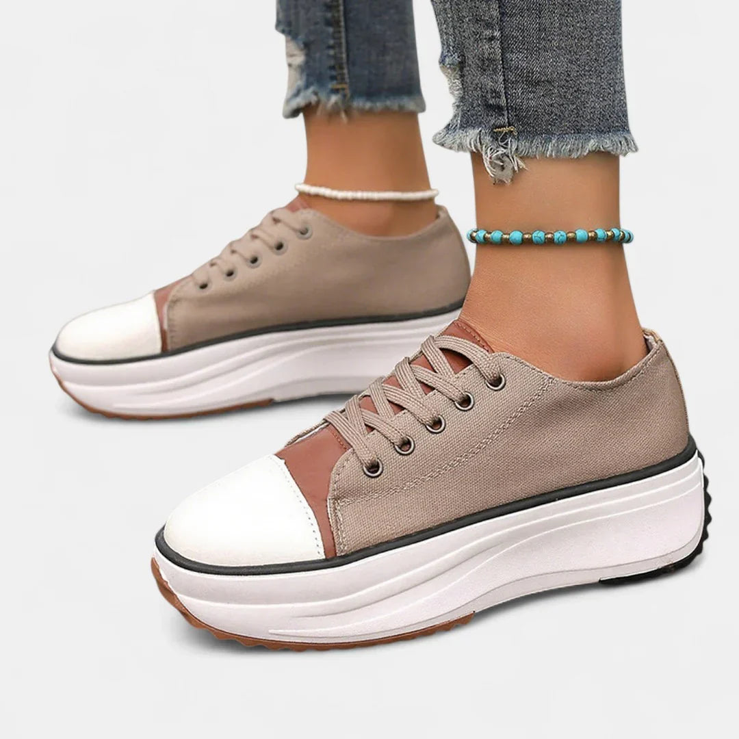 Kelly | Platform Sneakers