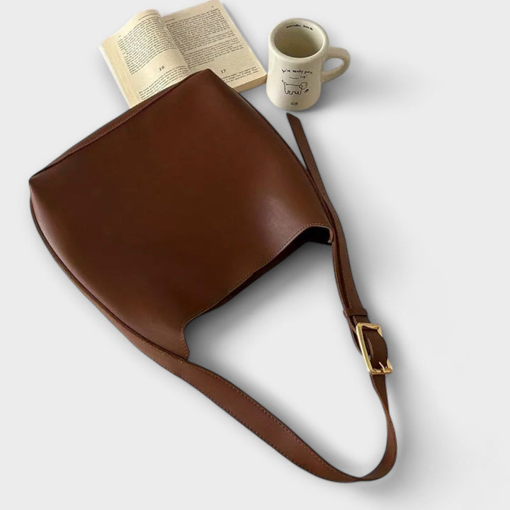 Isaure │ Elegant Crossbody Bag