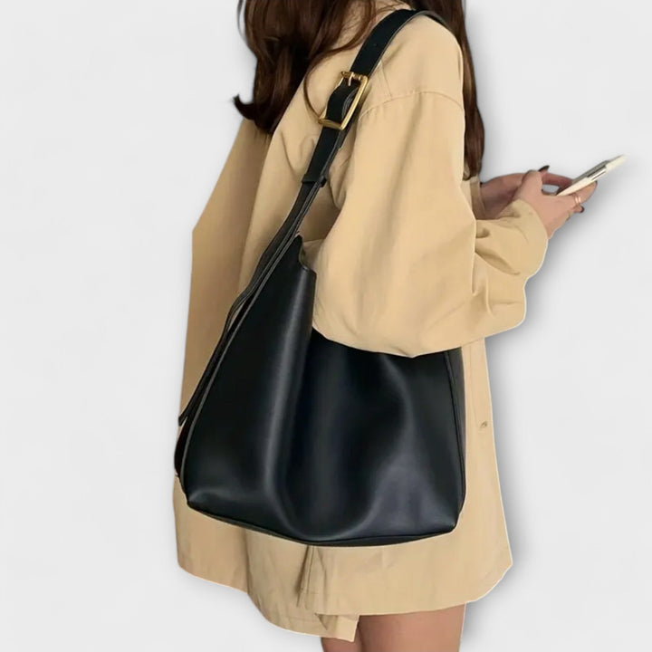 Isaure │ Elegant Crossbody Bag