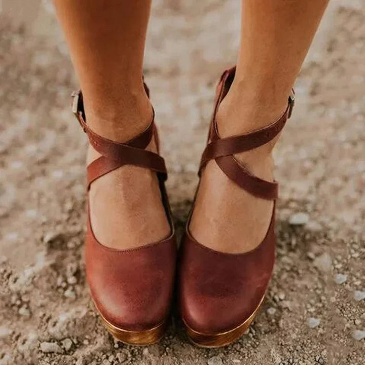 Yara | Black Wooden Wedge Mary Jane Shoes — view 4