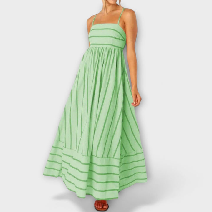 Svea | Maxi Dress in Bare Bloom