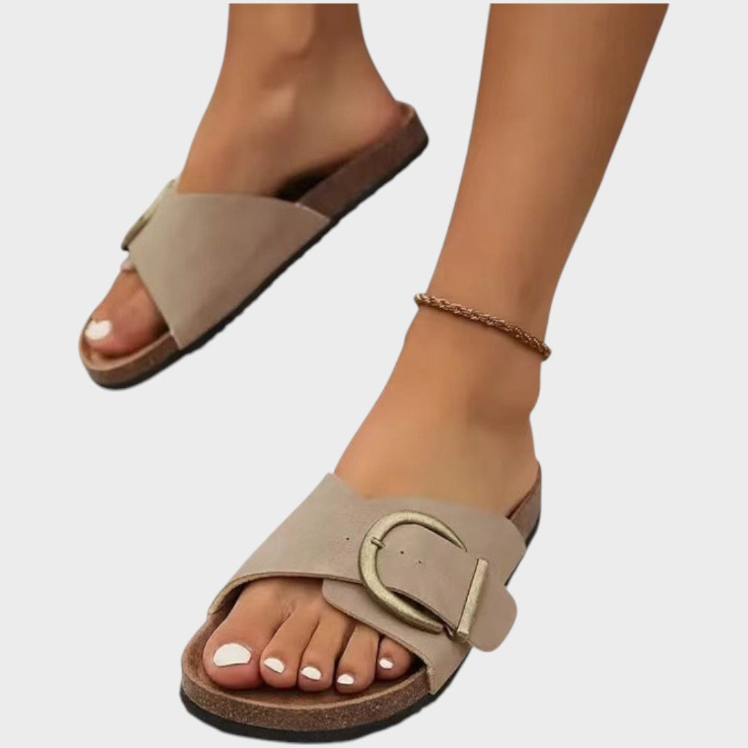 Bianca | Orthopedic sandals with buckles