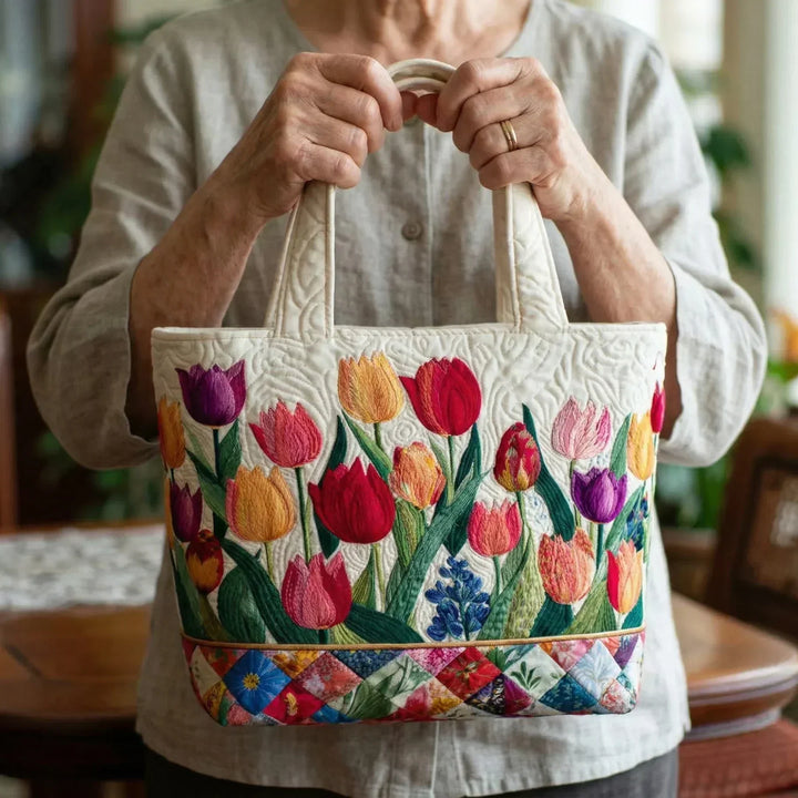 Quilted | Black Everyday Shoulder Bag — view 2