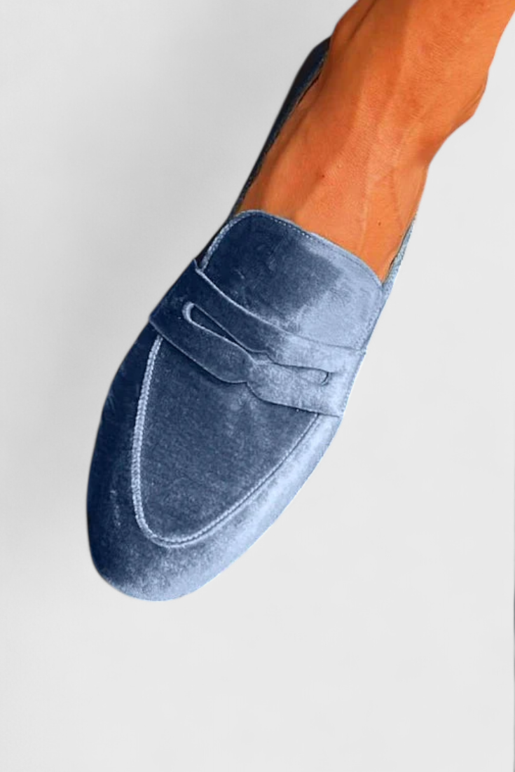 Olivrah | Comfortable Loafers — view 3