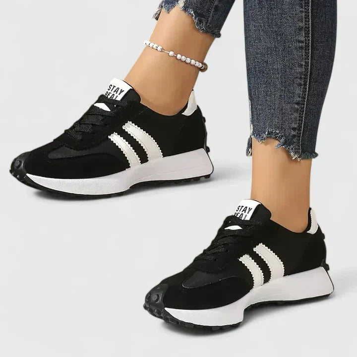 Danyzheiah | Black Block Ankle Strap Sneakers