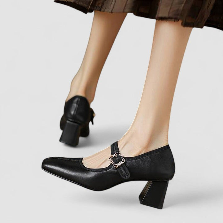 Hyreanne | Black Mary Jane Mary Janes
