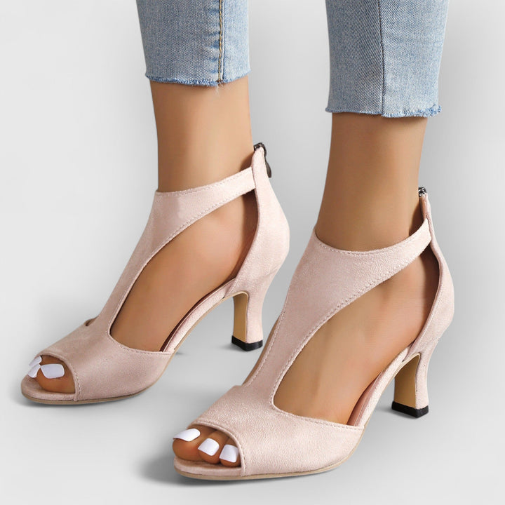 Nessa | Orthopedic Sandals with Heel and Cutout