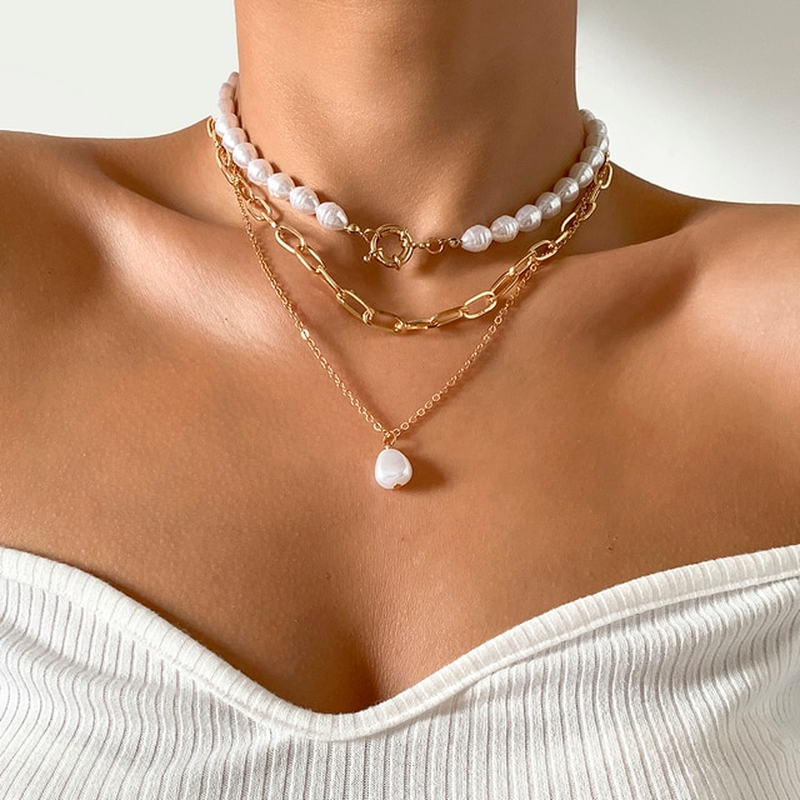 Zinn | Vintage Pearl Necklace in Multi-Layer Design — view 4