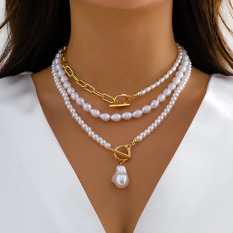 Zinn | Vintage Pearl Necklace in Multi-Layer Design — view 2
