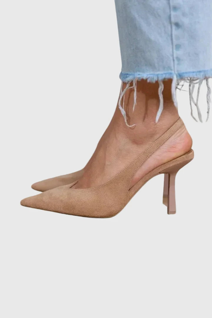 Ysabelinne | Black Cushioned Walking Heels